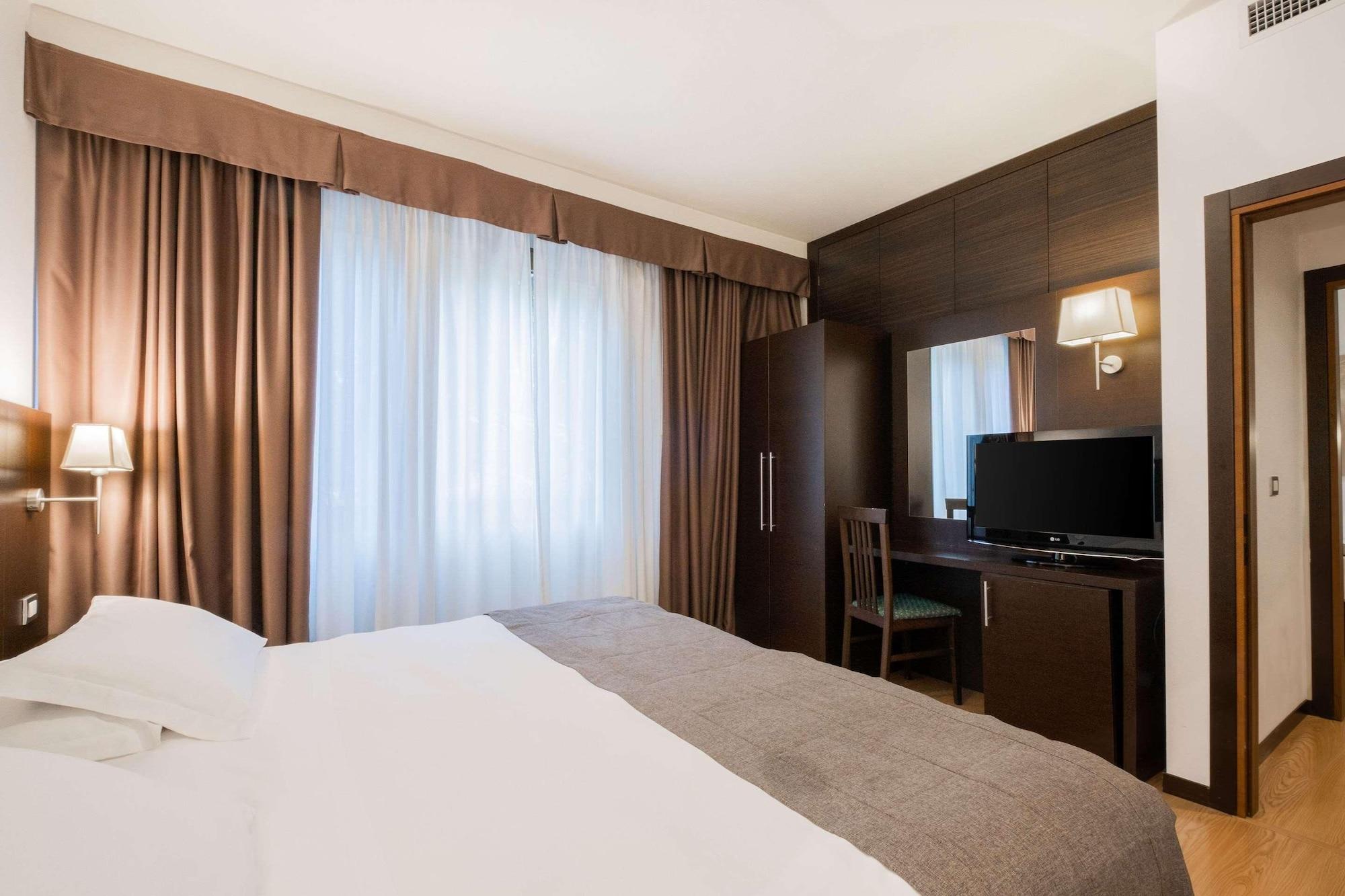 Quality Delfino Venezia Hotel 4*